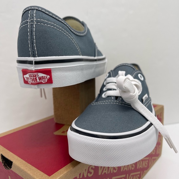 Vans Men’s Authentic Color Theory Stormy Weather
VN000EGARV2 Sneakers - Picture 7 of 16